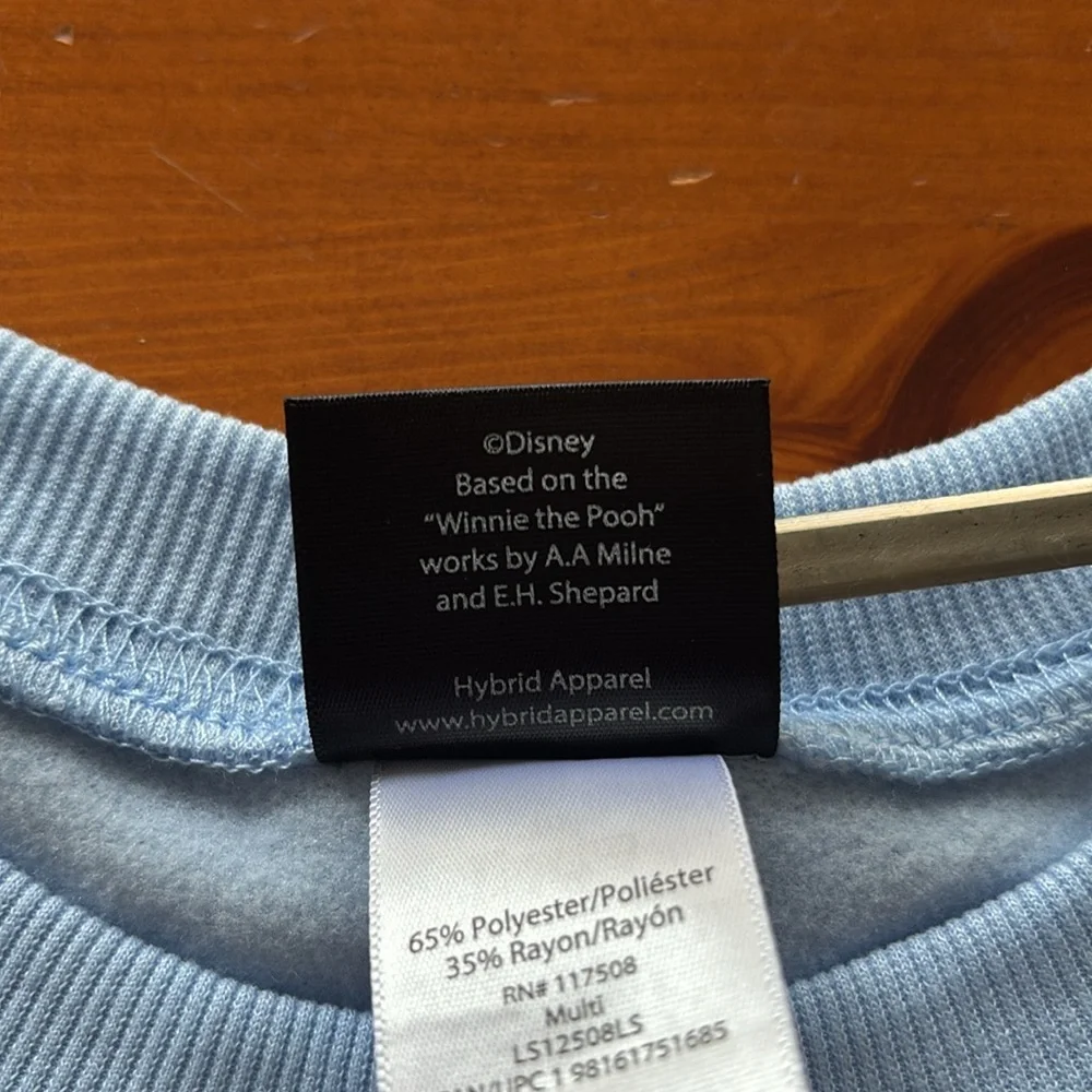 NWOT Disney Winnie the Pooh & Friends Allover Graphic Sweatshirt Light Blue XS - Picture 7 of 15